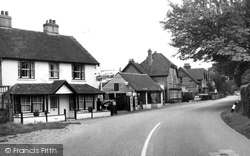 Reading Road c.1955, Yateley