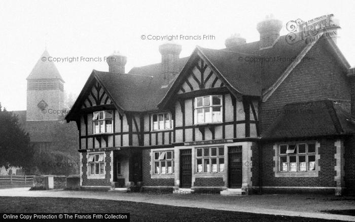 Photo of Yateley, The Dog And Partridge 1919