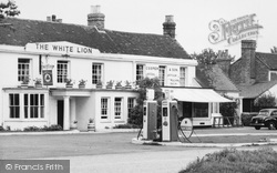 The White Lion And Petrol Pumps c.1960, Yateley