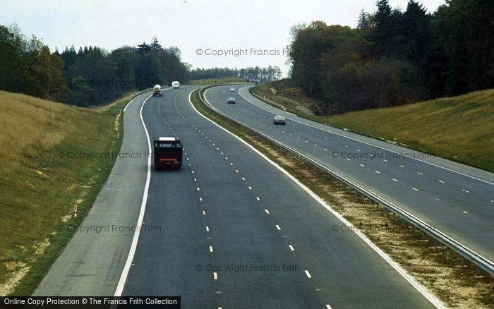 Photo of Yattendon, M4 Motorway c.1985