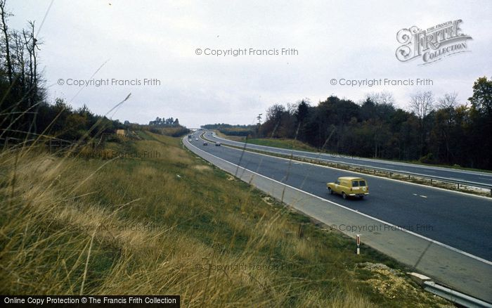 Photo of Yattendon, M4 Motorway c.1985