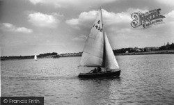 Sailing At The Tarn c.1965, Yeadon