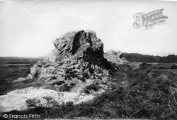 Roborough Rocks 1893, Yelverton
