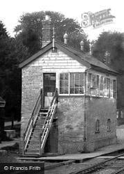 The Signal Box 1906, Yelverton