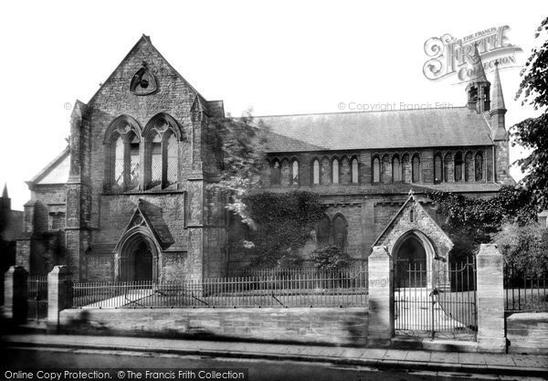 Yeovil, Holy Trinity Church, North Side 1900 Photo of Yeovil, Holy Trinity Church, North Side 1900