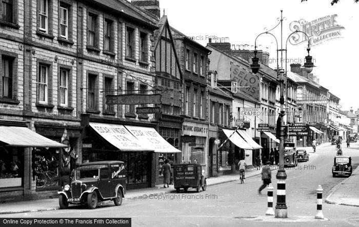 Photo of Yeovil, Middle Street c.1950