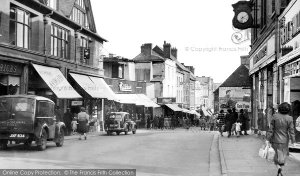 Photo of Yeovil, Middle Street c.1955