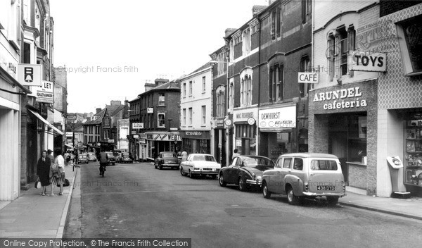 Photo of Yeovil, Middle Street c.1965