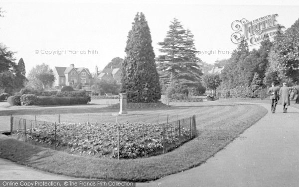 Photo of Yeovil, Sidney Gardens c.1955