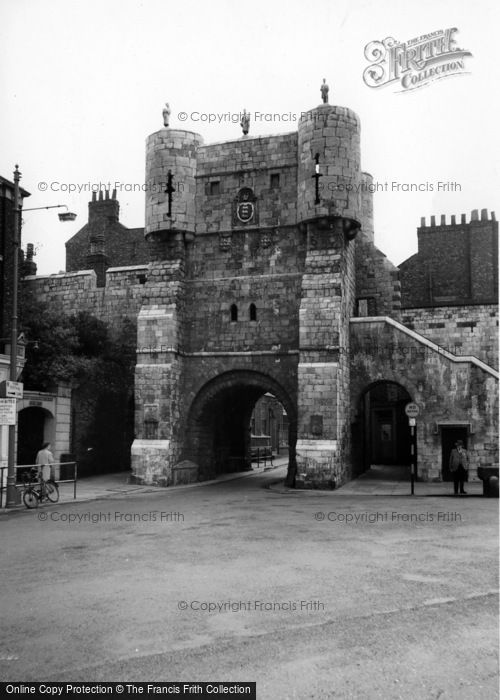 Photo of York, Bootham Bar c.1960