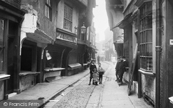 Children In The Shambles 1909, York