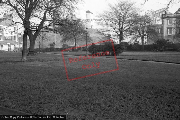 Photo of York, Clifford's Tower c.1959