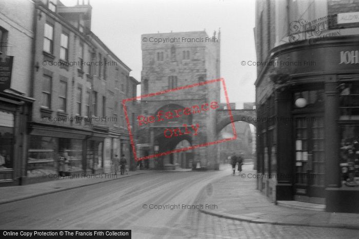 Photo of York, Goodramgate 1951