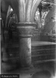 Minster, Byzantine Pillars 1911, York