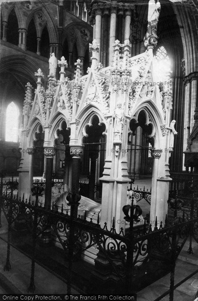Photo of York, Minster, Dean Duncombe's Monument c.1885
