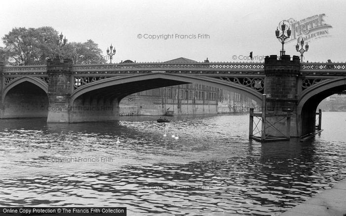 Photo of York, Skeldergate Bridge 1951