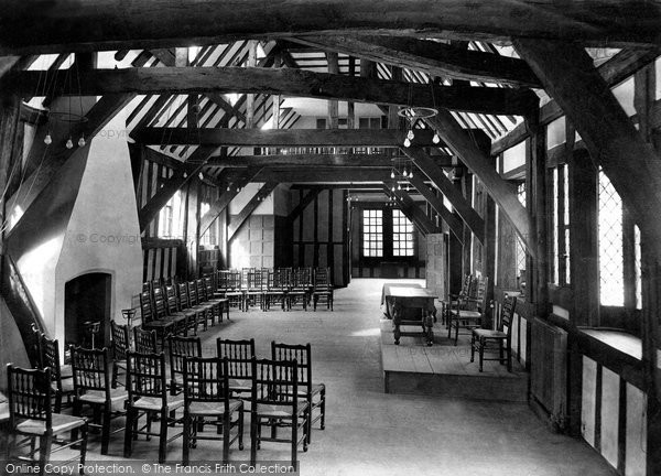 York, St William's College, Laymans Room 1911 Photo of York, St William's College, Laymans Room 1911