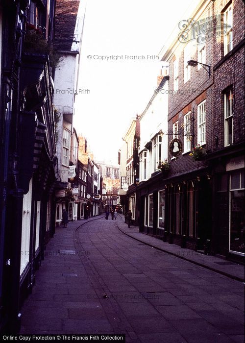 Photo of York, Stonegate c.1985