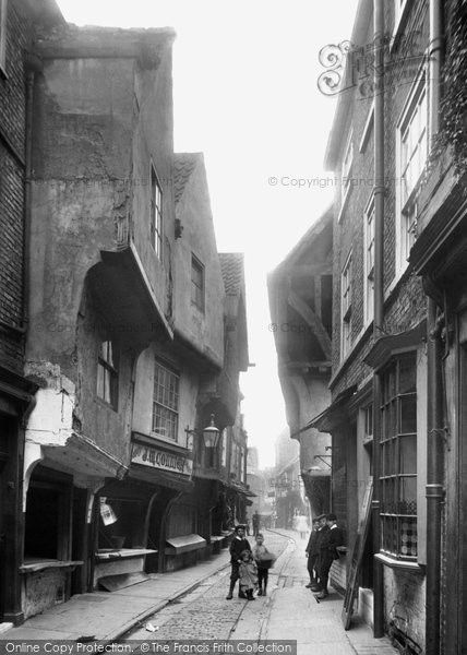 Photo of York, The Shambles 1909