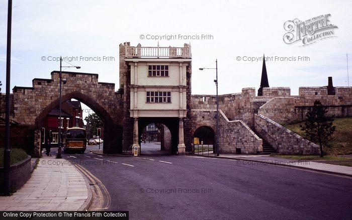 Photo of York, Walmgate Bar c.1985