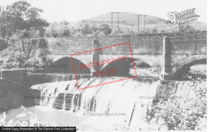 Photo of Ystalyfera, Bridge And Weir c.1955