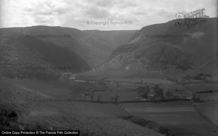 Photo of Ystradffin, Twm Shon Catti's Cave, Ystradffin Valley c.1910